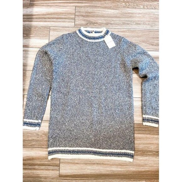 NWT! Hem & Thread Grey Wool Sweater - Size Large - Picture 1 of 4